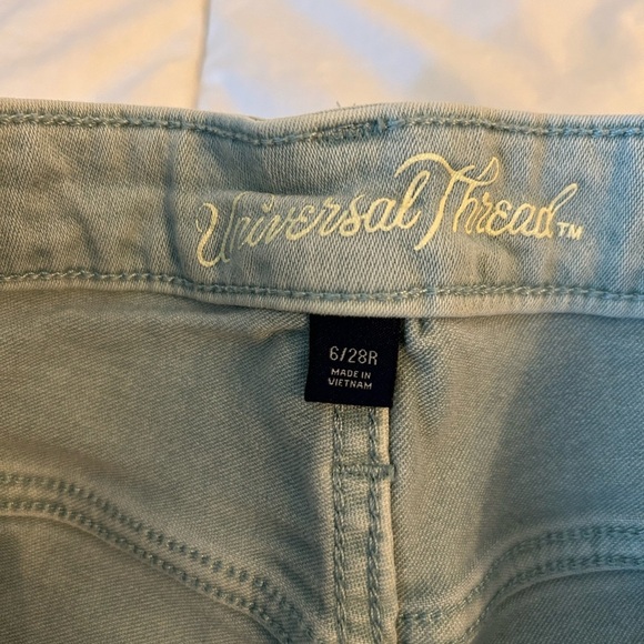 Universal Thread Crop Jeans - Picture 2 of 2